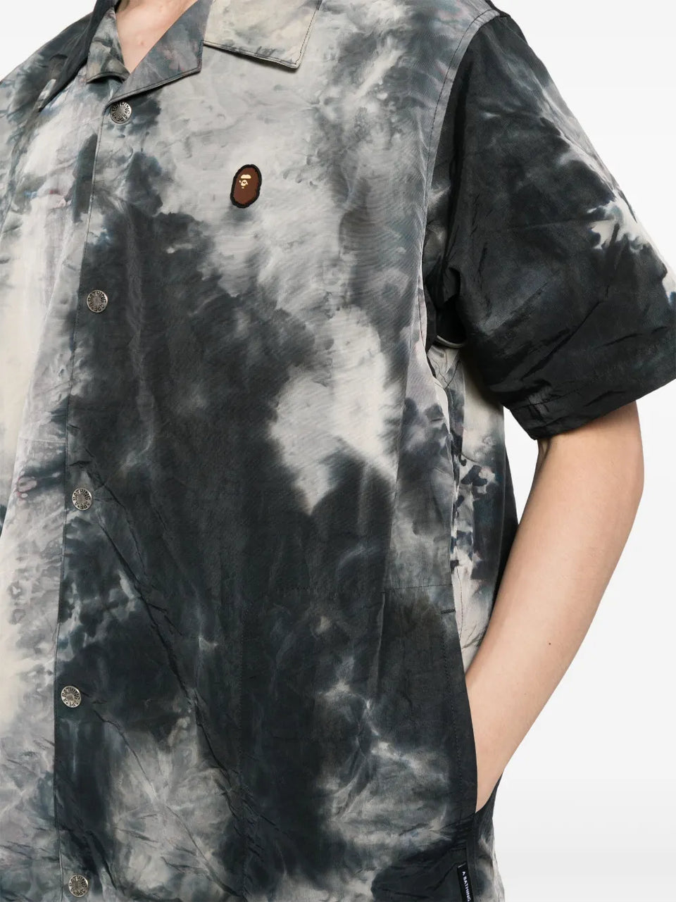 tie-dye short-sleeve shirt