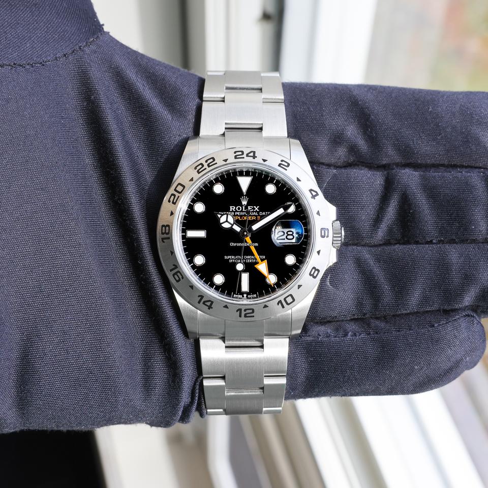 Rolex | Explorer II | 226570 | Steel | 42 x 50 mm | Steel | Black | Automatic