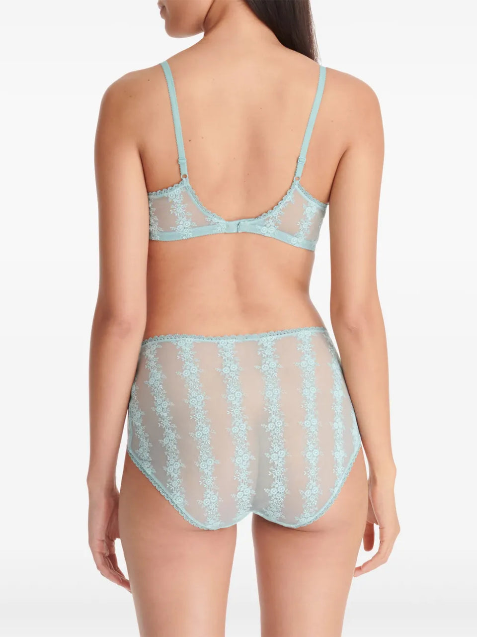 Saline bra