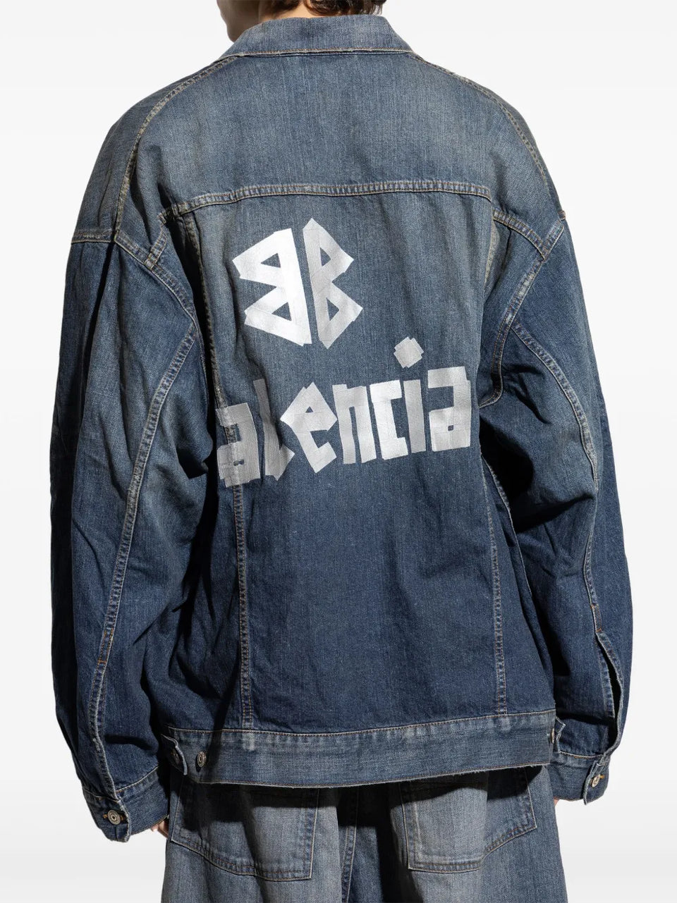 Tape Type-print denim jacket
