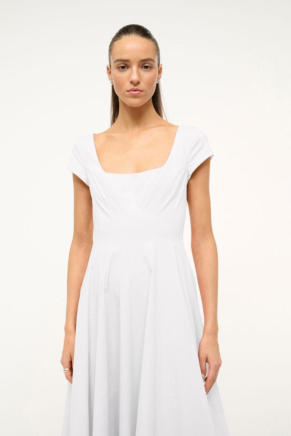 SHORT SLEEVE WELLS DRESS WHITE