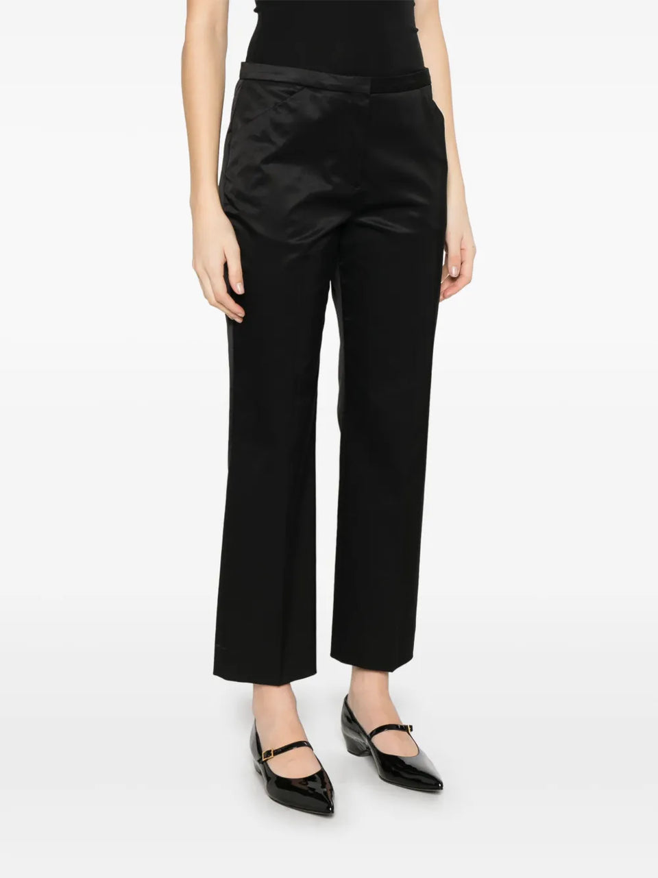 straight-leg cropped trousers