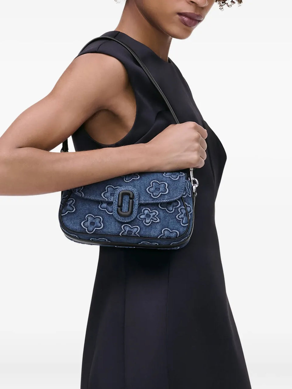 The Puffy Daisy Denim Clover shoulder bag