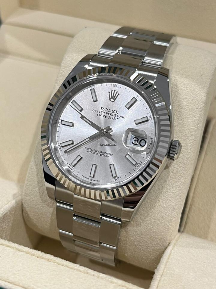 Rolex | Datejust | 126334 | White gold | 41 mm | Steel | Silver | Automatic
