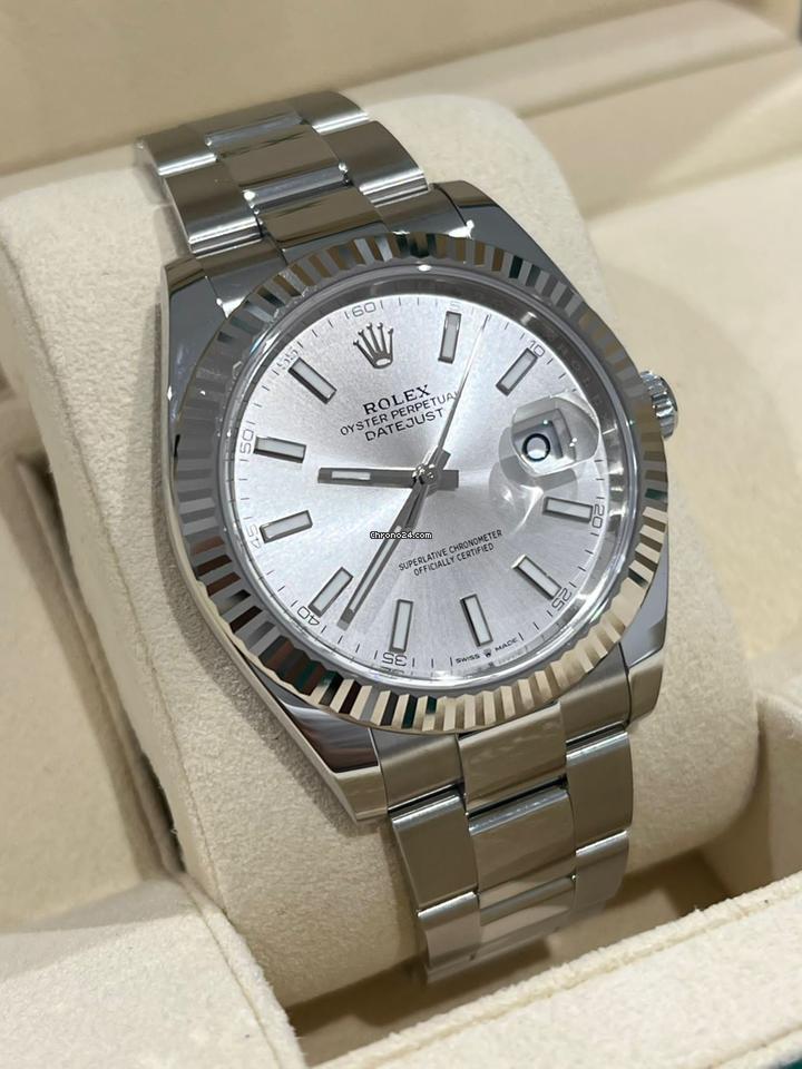 Rolex | Datejust | 126334 | White gold | 41 mm | Steel | Silver | Automatic