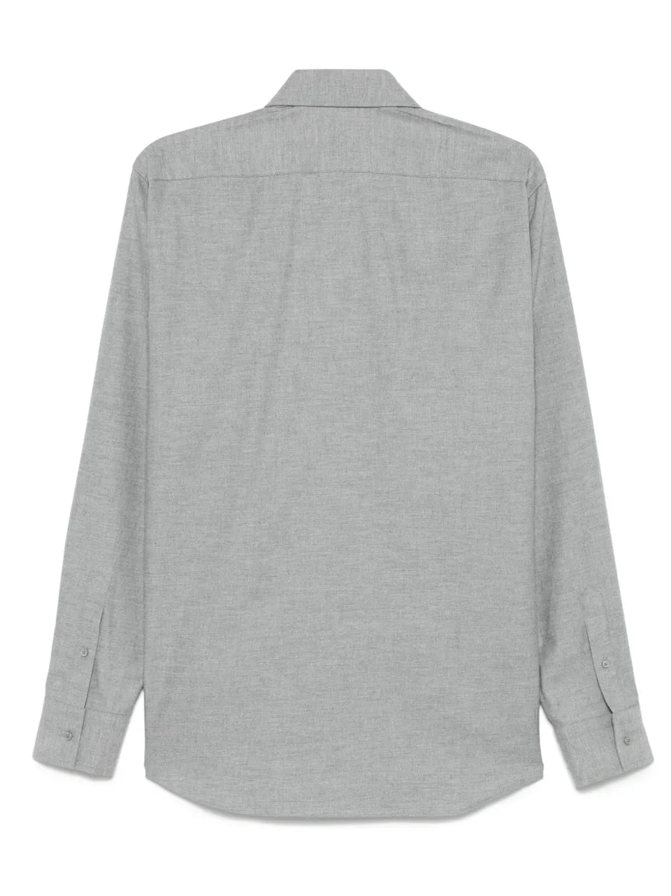 cutaway-collar shirt