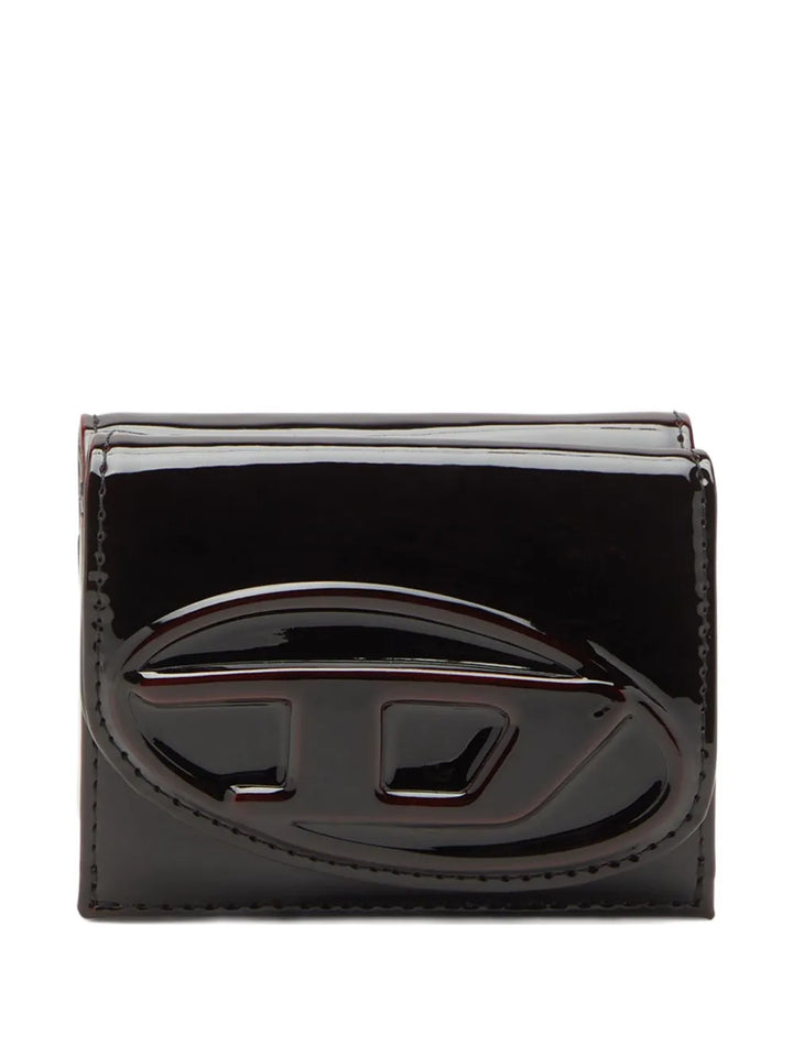 logo-plaque trifold wallet