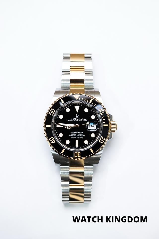 Rolex | Submariner | 126613LN | Yellow gold | 41 mm | Gold/Steel | Black | Automatic