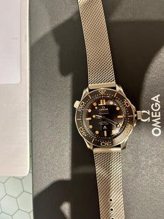 Omega Seamaster Diver 300 MED. 007 TITANIO