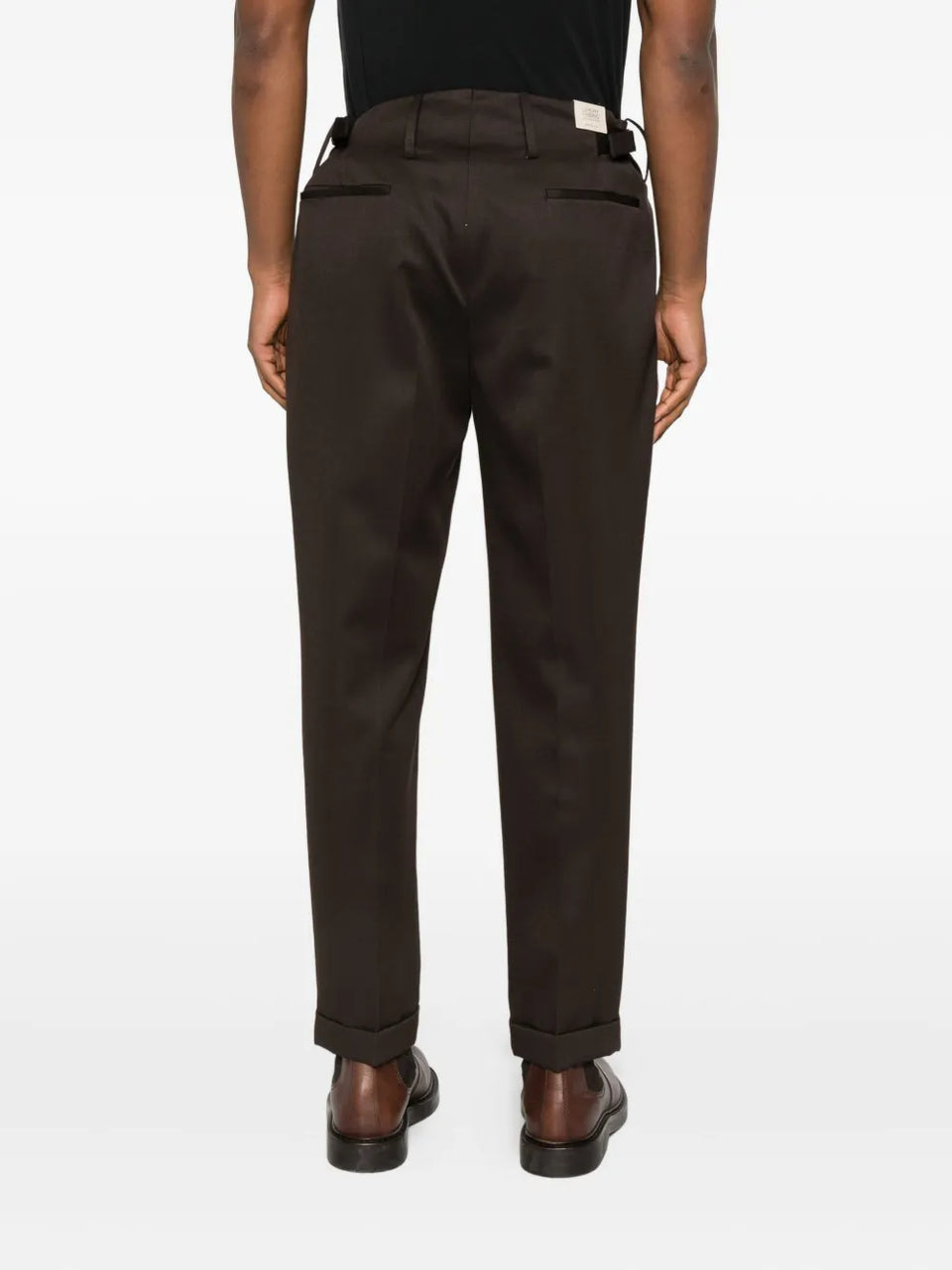 pleated cuffed trousers