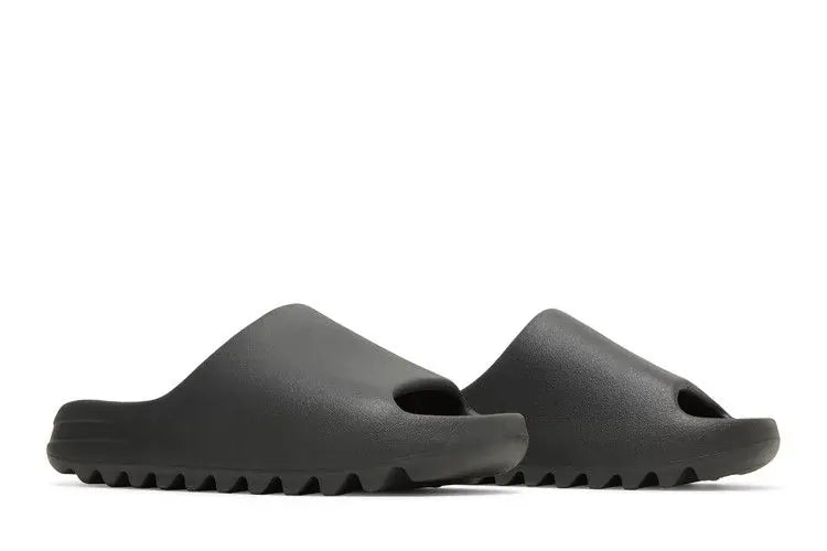 Yeezy Slides Onyx