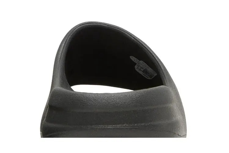 Yeezy Slides Onyx
