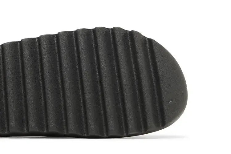 Yeezy Slides Onyx