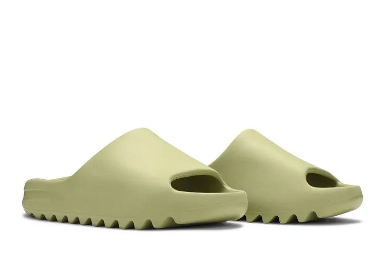Yeezy Slides Resin