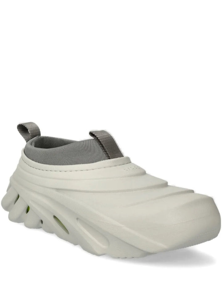 sculpted-sole slide