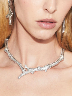 coral-design crystal necklace