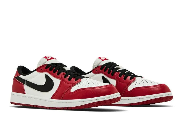 Air Jordan 1 Retro Low OG Chicago 2025