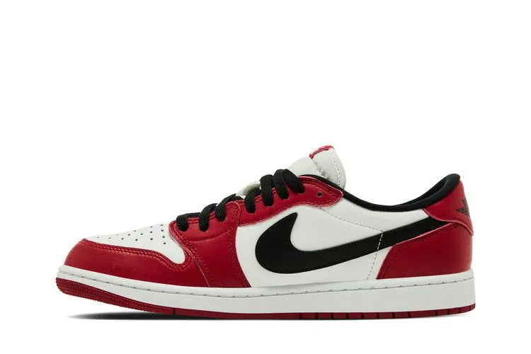 Air Jordan 1 Retro Low OG Chicago 2025