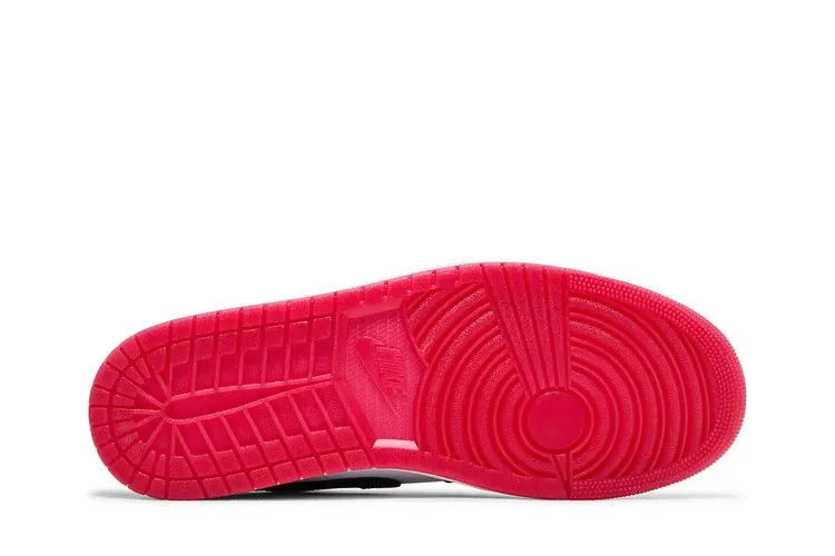 Air Jordan 1 Low SE Black Toe 2025