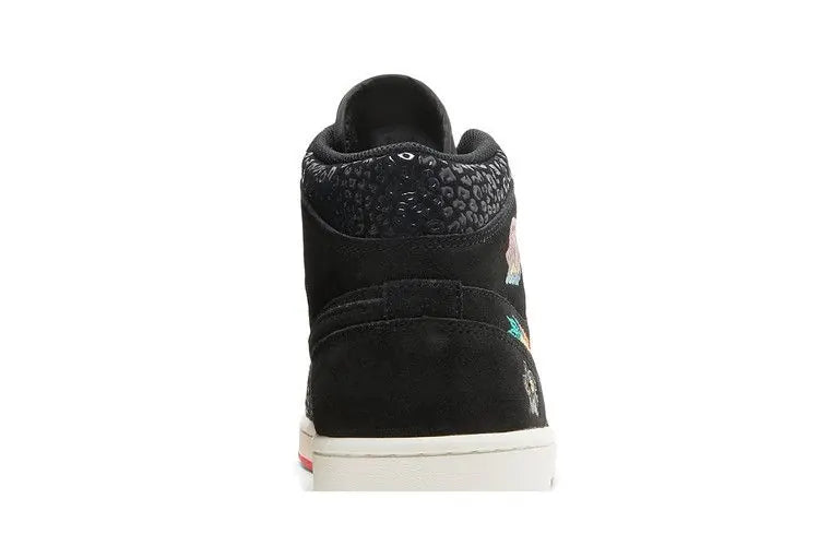 Air Jordan 1 Mid SE Siempre Familia