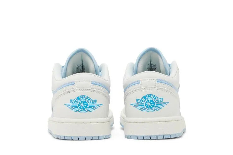 Wmns Air Jordan 1 Low Se Reverse Ice Blue