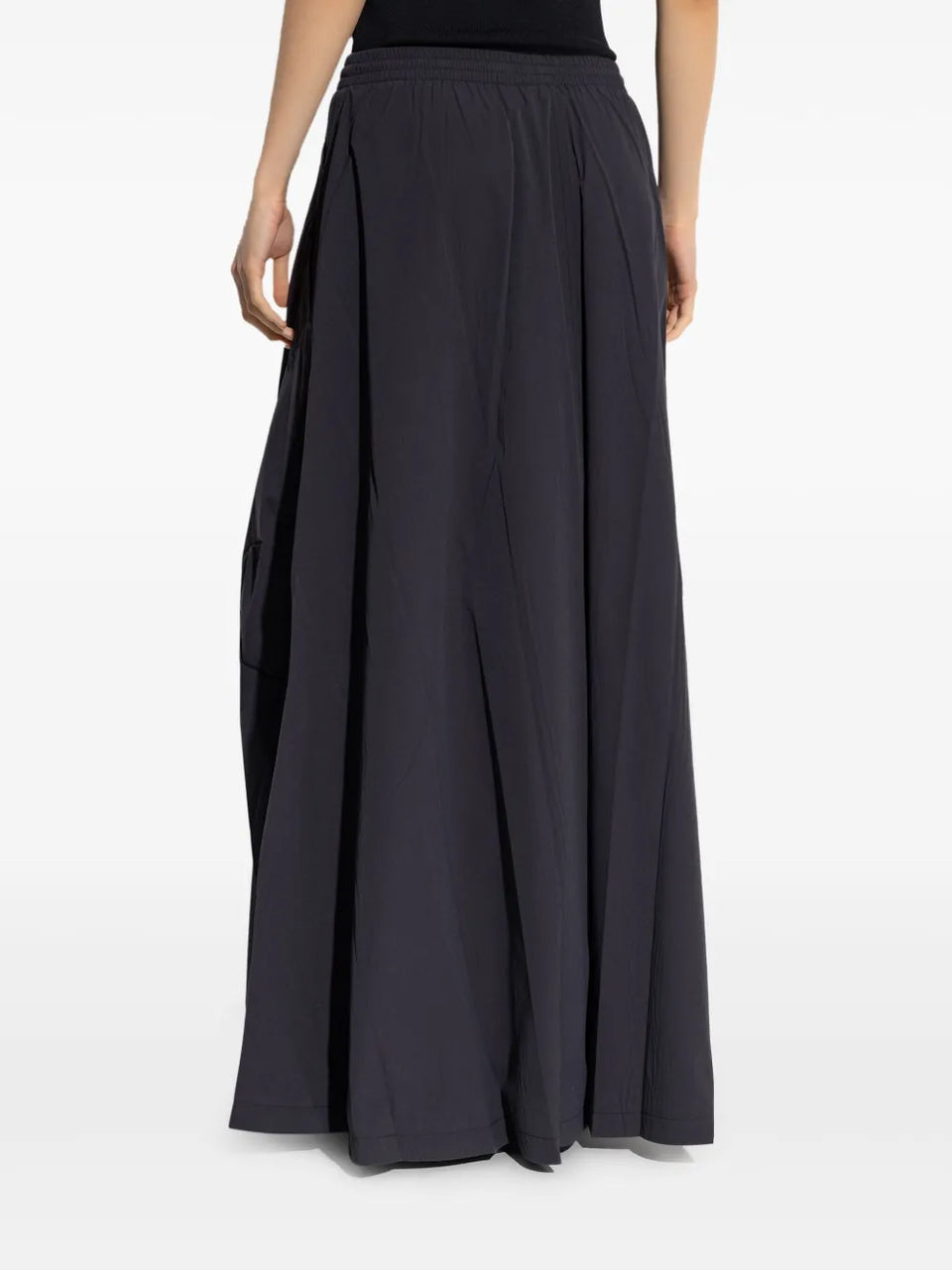 elasticated-waist pocket skirt