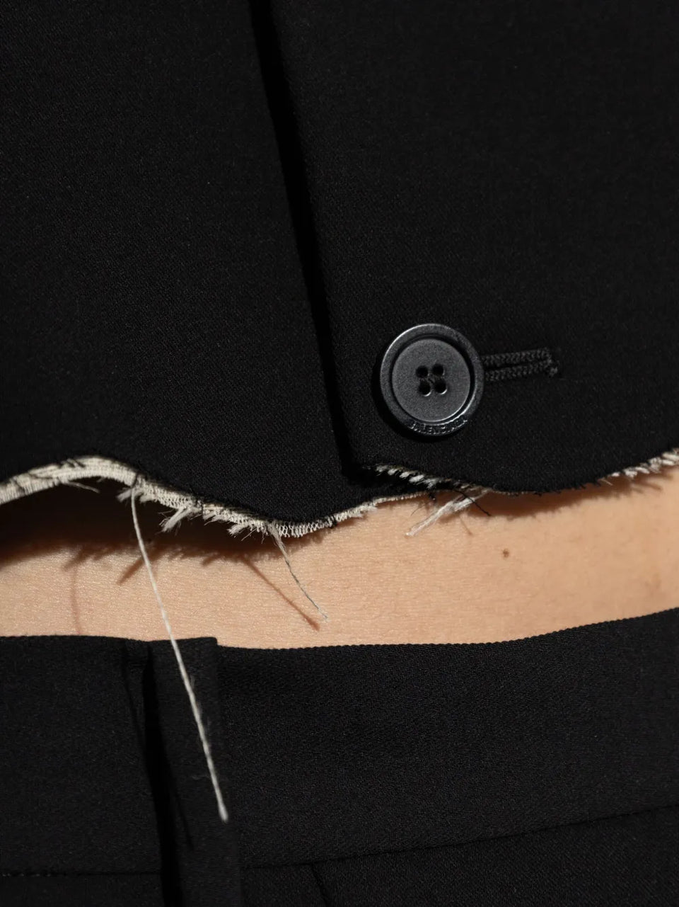single-breasted notched lapels blazer