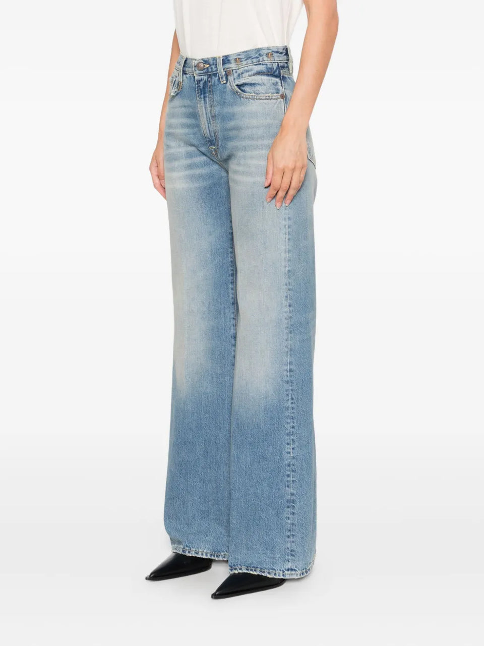 embroidered-pocket jeans