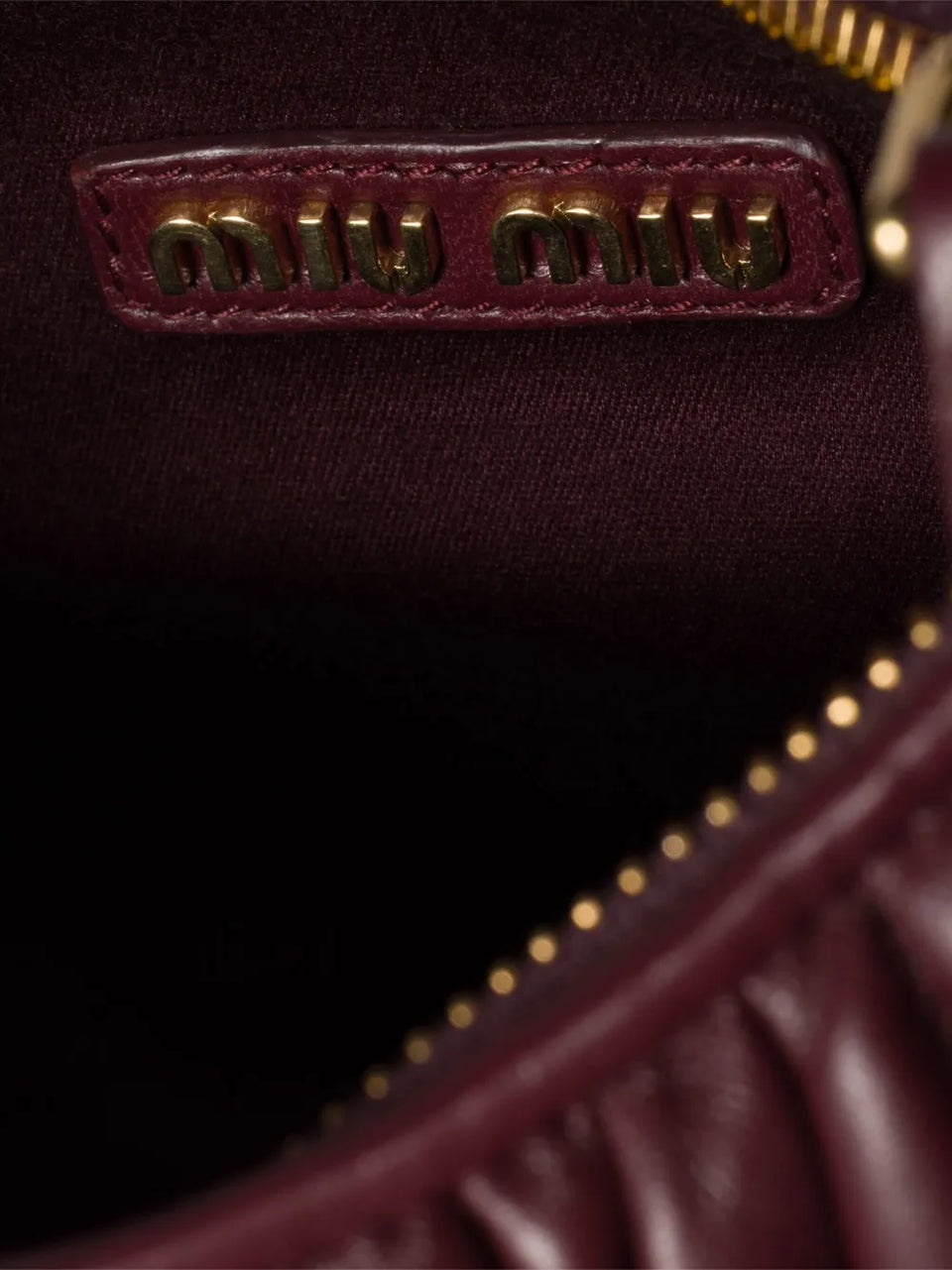 Wander matelassé shoulder bag