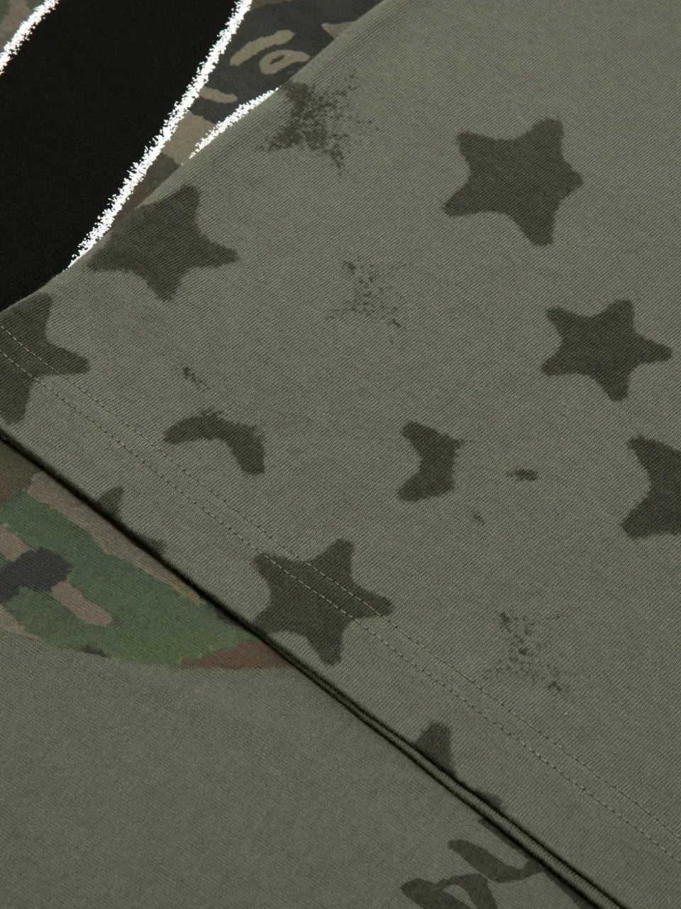 star camouflage long-sleeved sweatshirt