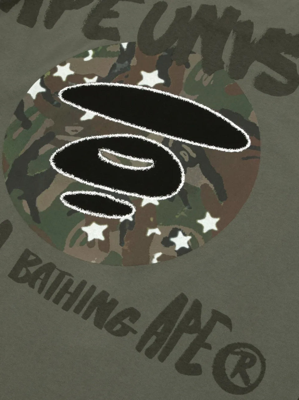 star camouflage long-sleeved sweatshirt