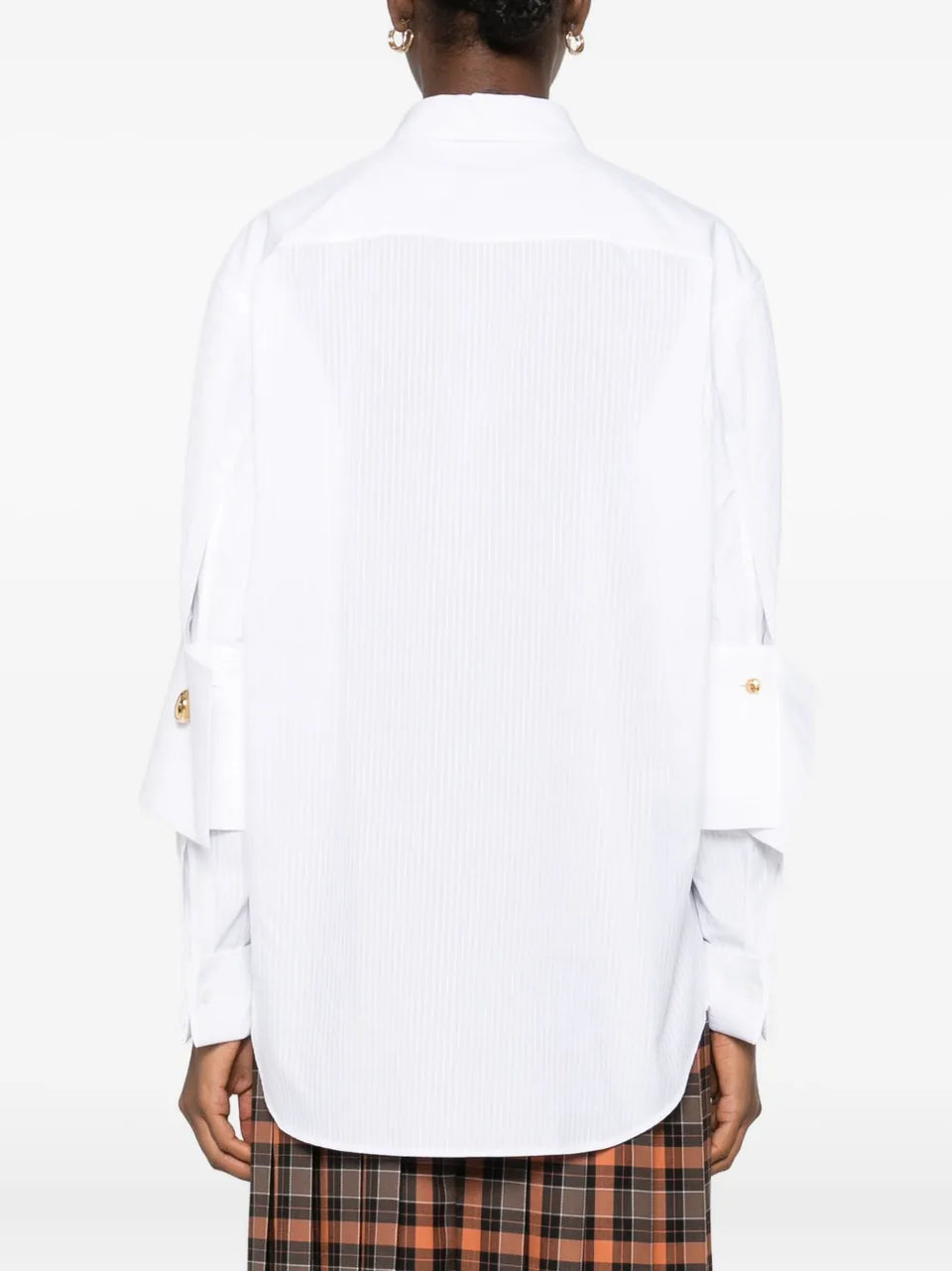 long-sleeved cotton shirt