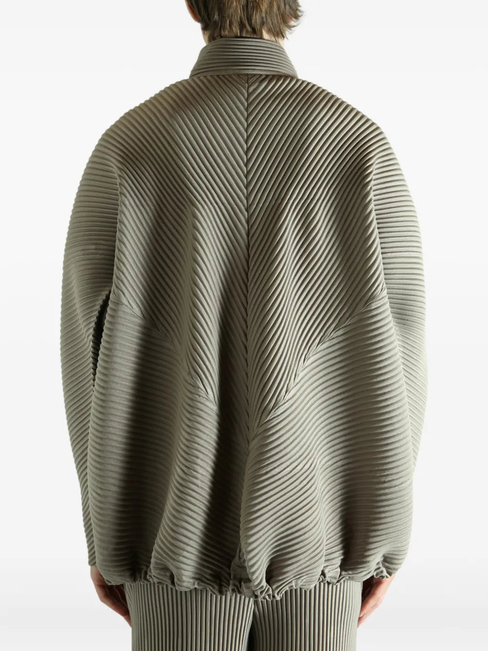 pleated jacket