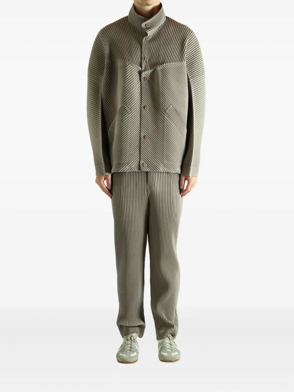 pleated jacket