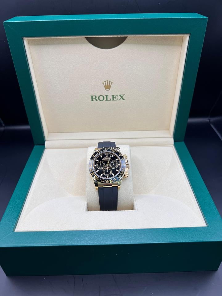 Rolex | Daytona | 116518 | Yellow gold | 40 mm | Rubber | Black | Automatic