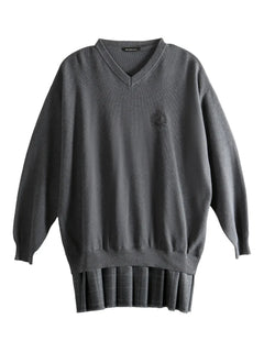 V-neck pleated dress