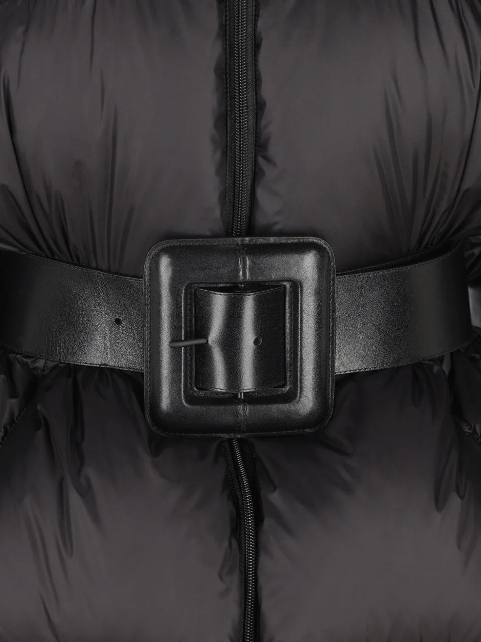 Hourglass belted jacket
