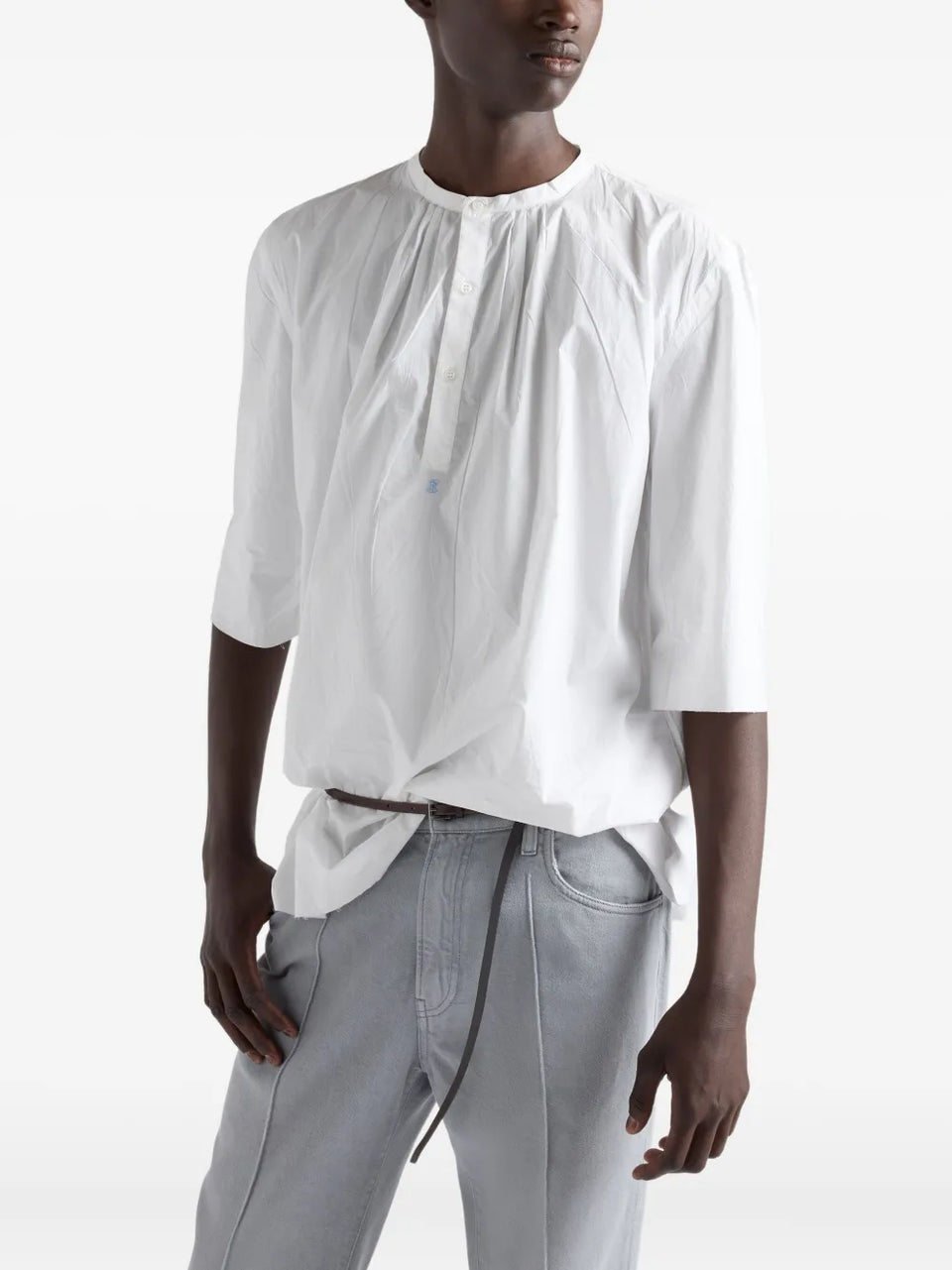 band-collar raw-cut shirt