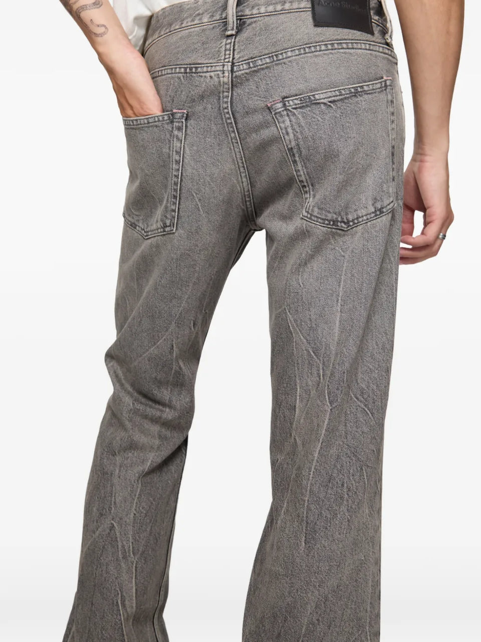 2010M distressed jeans