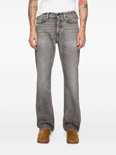 2010M distressed jeans