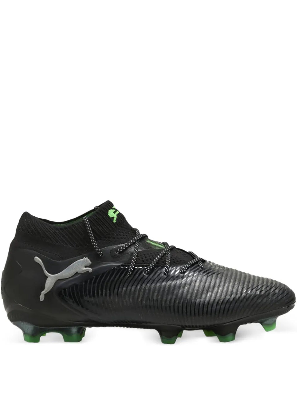 Future 8 Ultimate FG football sneakers