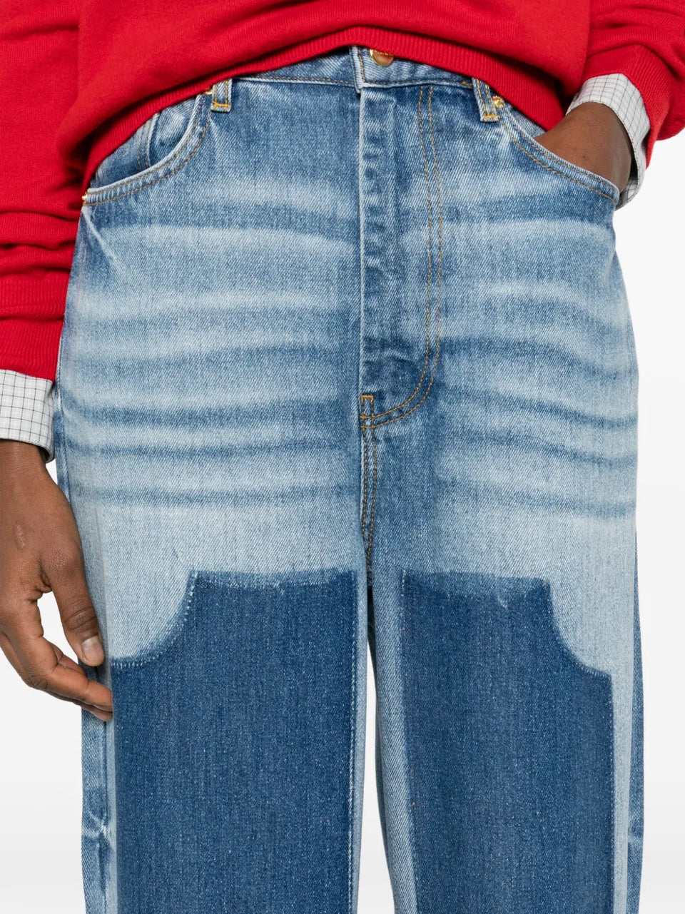 Baggy wide-leg jeans