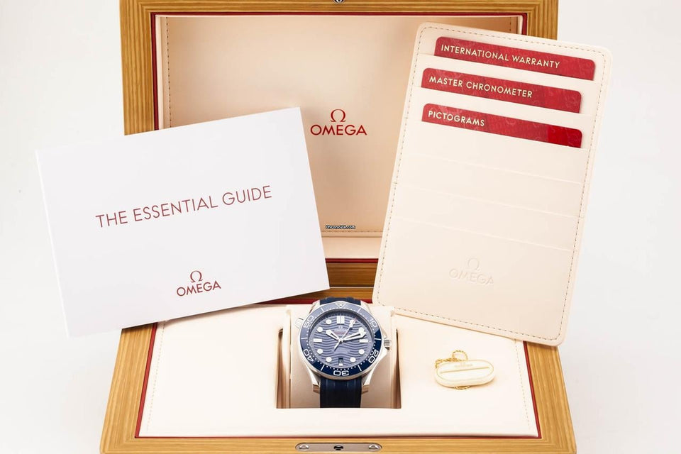 Omega Seamaster 300 Blue 42mm 210.32.42.20.03.001