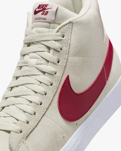 NIKE Sb Zoom Blazer Mid-Top Lace-Up Shoes