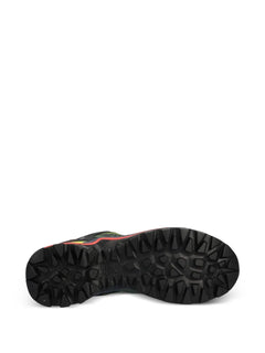 hiking shoes
