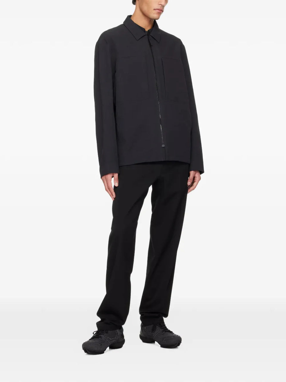 point-collar zip-up jacket