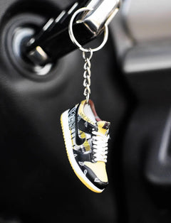 3D Sneaker Keychain SB Dunk Travis