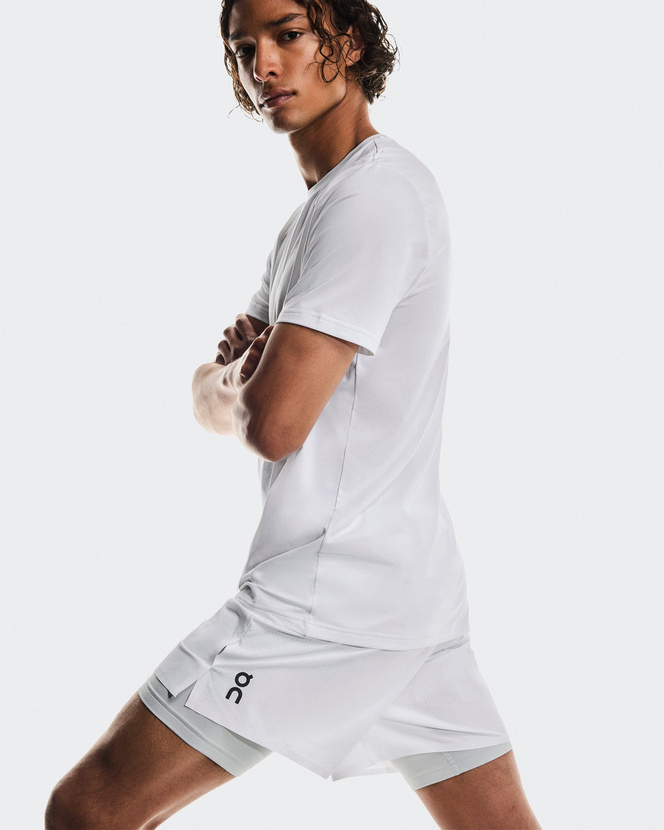 On 5" Performance 2/1 Shorts White Glacier