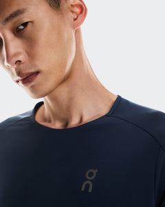 On Performance Long-T Navy Black