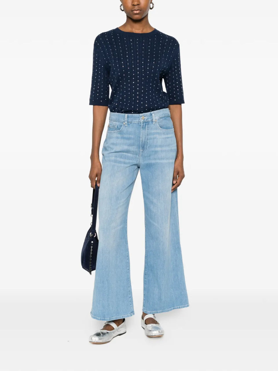 Wide-leg denim jeans